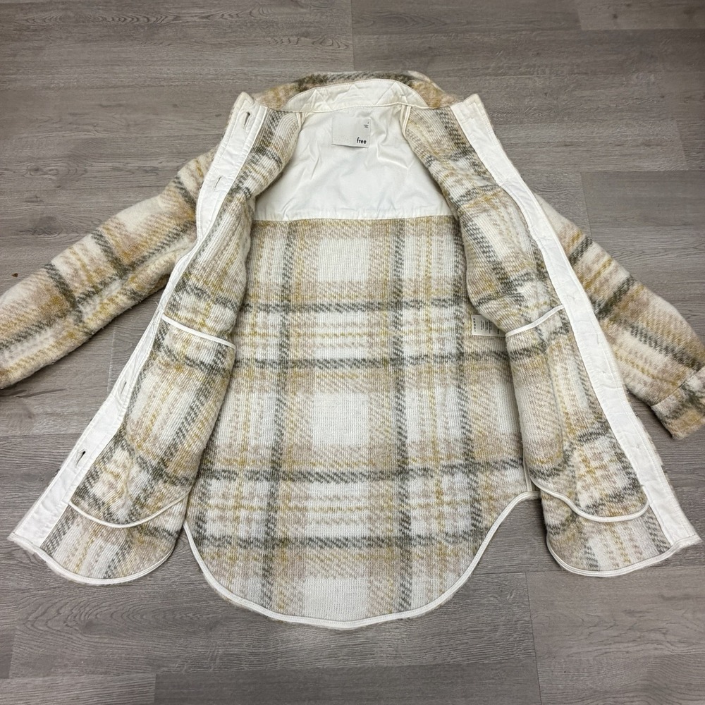 Wilfred Free Ganna Shirt Jacket Womens Small Plaid Wool Shacket Aritzia - Picture 5 of 12